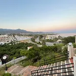 Avalon 3*